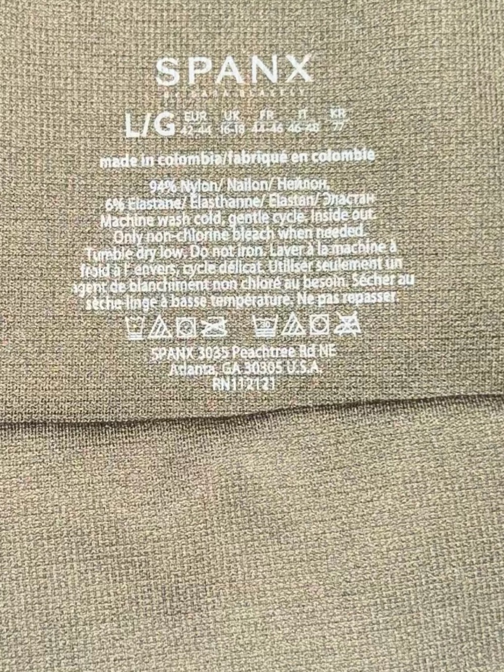 SPANX Look At Me Now Seamless Camo Leggings - Size Large - Picture 6 of 7